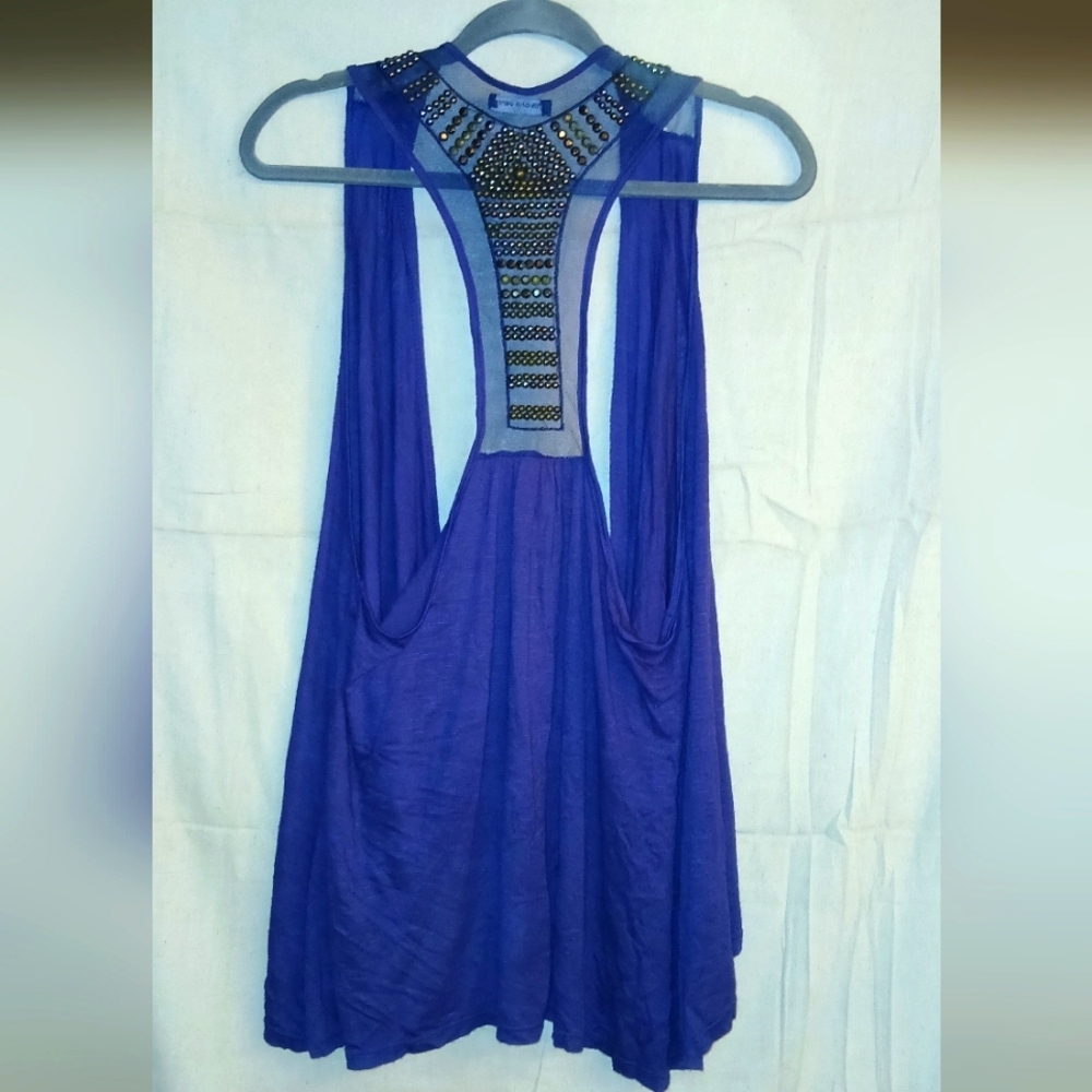 Cha Cha Vente Embellished Flowy Vest - Picture 2 of 10